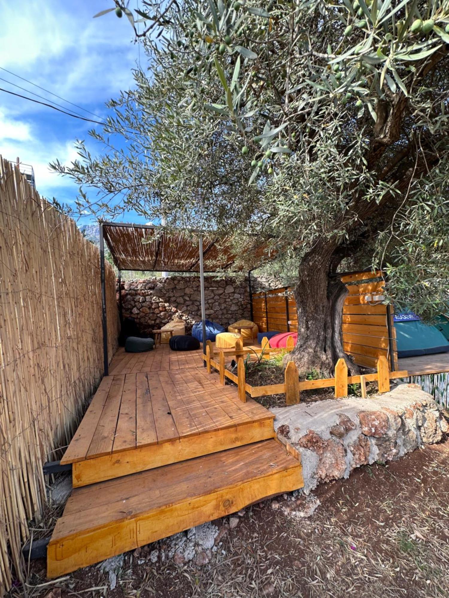 Alt Camping Otel Dhërmi Dış mekan fotoğraf